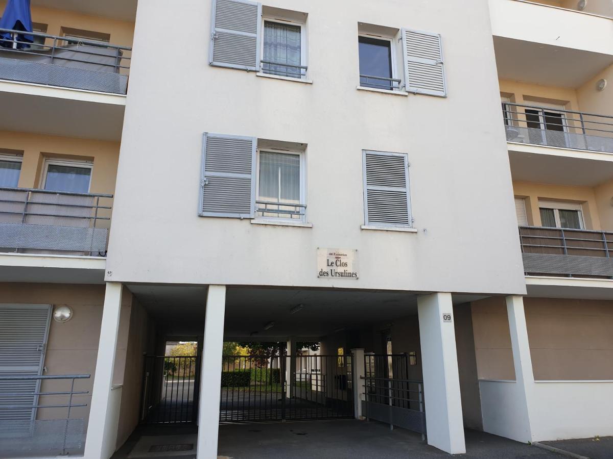 les clos de ursulines Montargis Extérieur photo